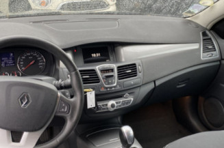 RENAULT LAGUNA 3 PHASE 2 2.0 DCI - 16V TURBO