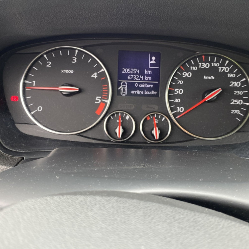 RENAULT LAGUNA 3 PHASE 2 2.0 DCI - 16V TURBO Photo n°31