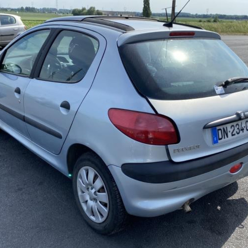 Pompe lave glace avant PEUGEOT 206 Photo n°5