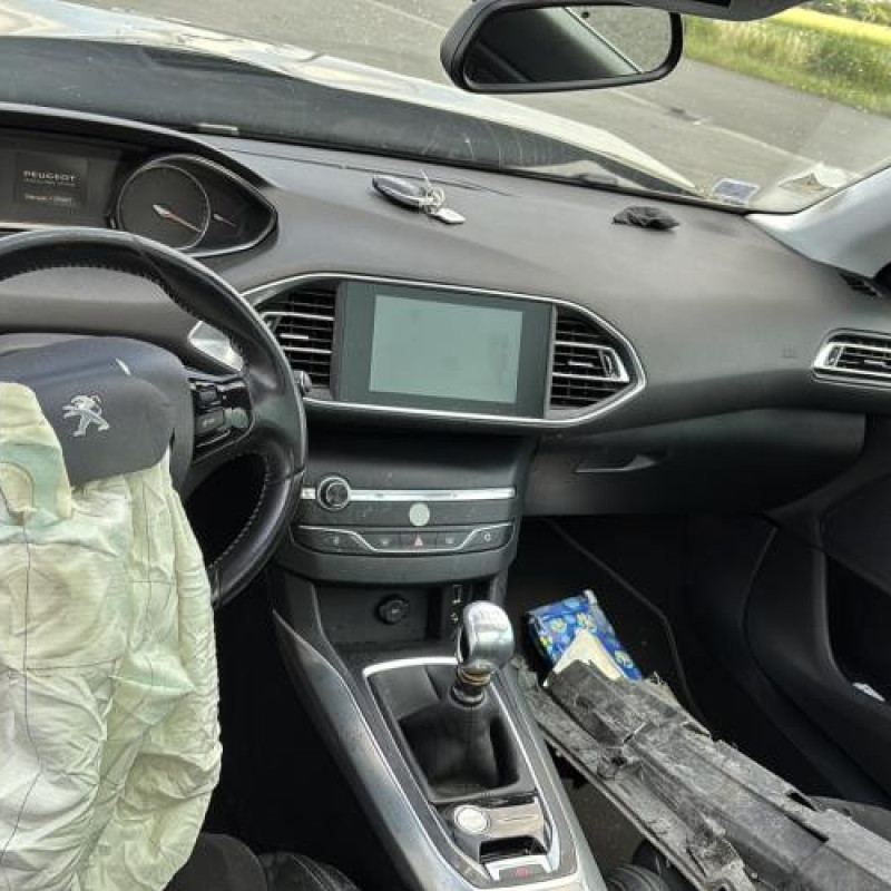 Interrupteur de leve vitre arriere gauche PEUGEOT 308 2 Photo n°13