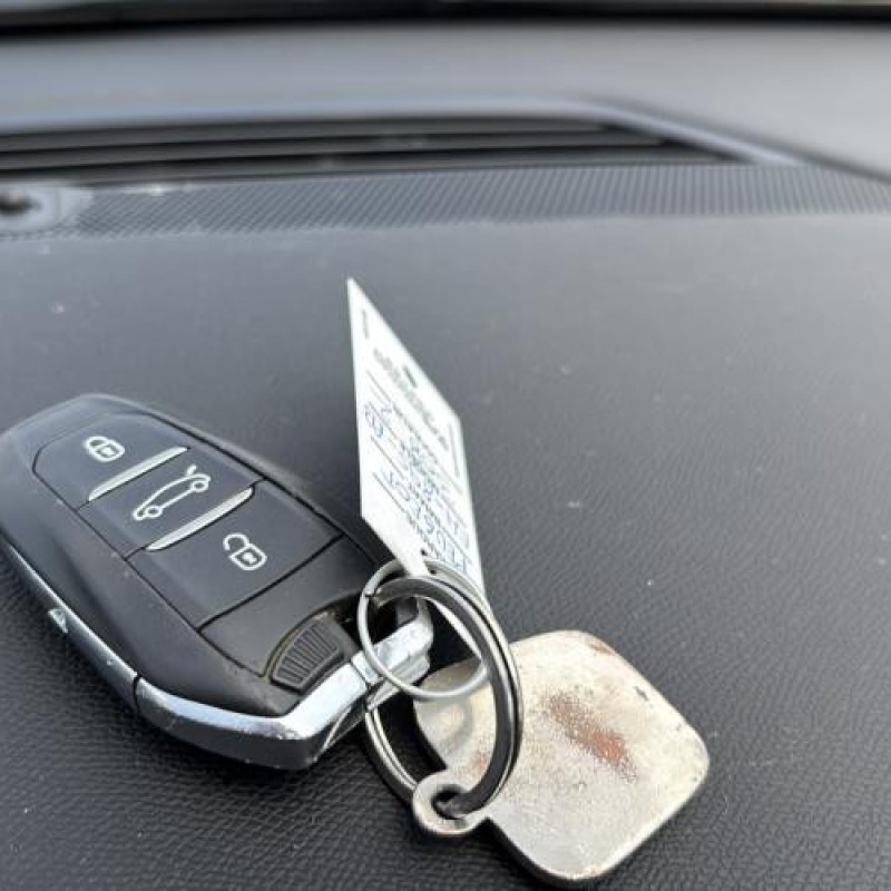Interrupteur de leve vitre arriere gauche PEUGEOT 308 2 Photo n°16