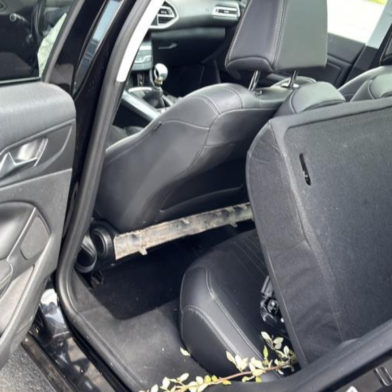 Poignee interieur avant droit PEUGEOT 308 2 Photo n°11
