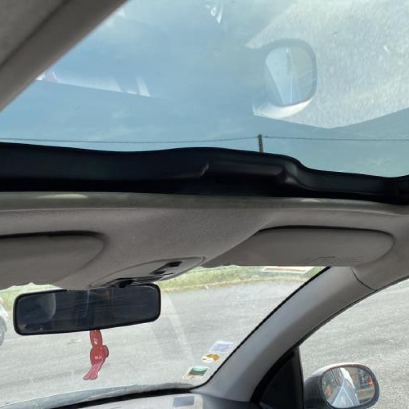 Pare boue arriere gauche PEUGEOT 206 Photo n°15