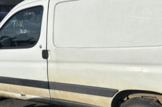 Charniere de capot PEUGEOT PARTNER 1