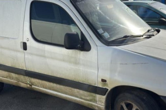 Serrure avant gauche PEUGEOT PARTNER 1