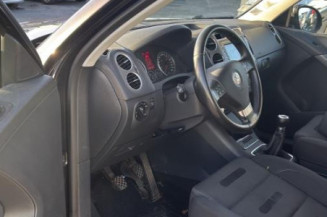 Interrupteur de leve vitre arriere droit VOLKSWAGEN TIGUAN 1
