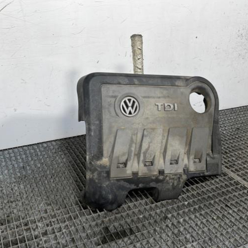 Cache moteur  VOLKSWAGEN TOURAN 2 Photo n°2