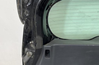 Malle/Hayon arriere RENAULT CLIO 4