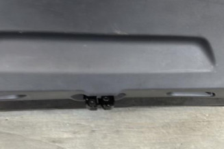 Malle/Hayon arriere RENAULT CLIO 4