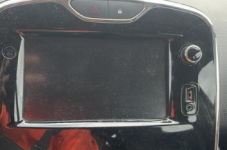 Malle/Hayon arriere RENAULT CLIO 4
