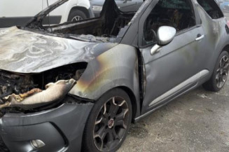 Malle/Hayon arriere CITROEN DS3