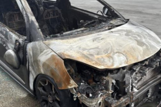 Malle/Hayon arriere CITROEN DS3