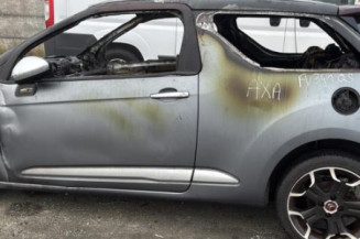 Malle/Hayon arriere CITROEN DS3