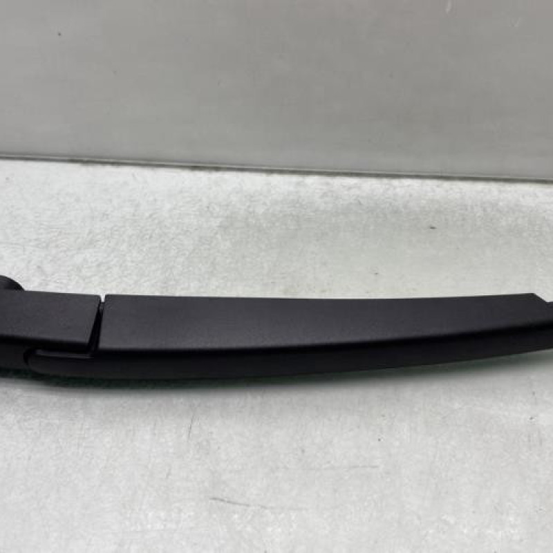 Bras essuie glace arriere OPEL CORSA F Photo n°3