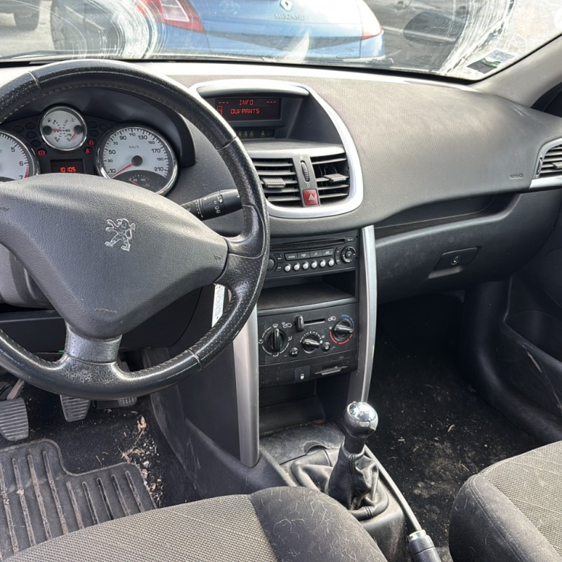 PEUGEOT 207 PHASE 1 1.4 VTI - 16V Photo n°25