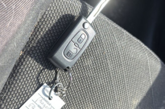 PEUGEOT 207 PHASE 1 1.4 VTI - 16V