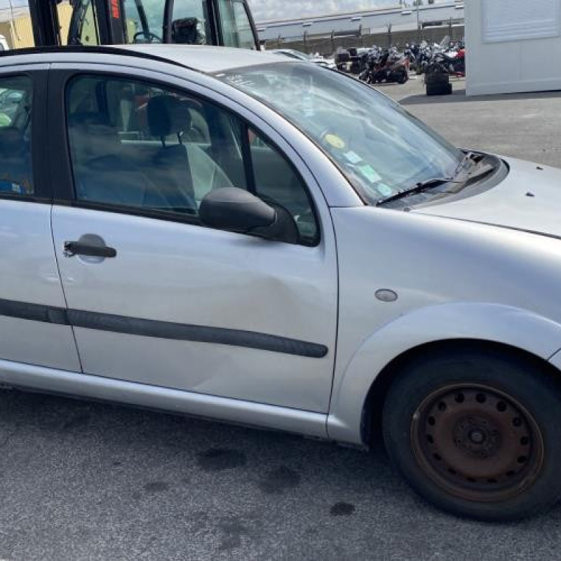 Pare choc avant CITROEN C3 1 Photo n°7