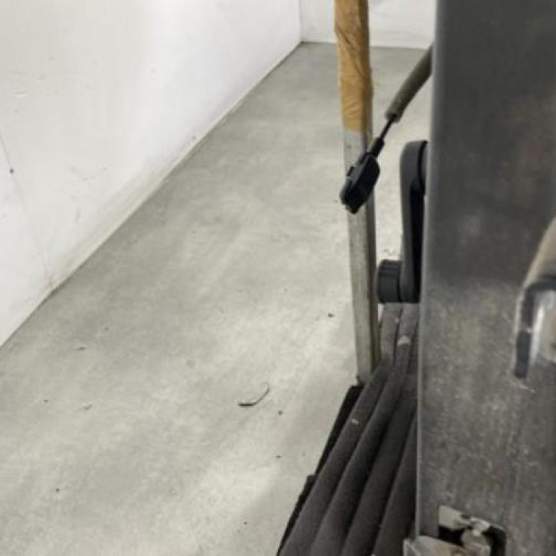 Porte arriere gauche RENAULT CLIO 4 Photo n°5