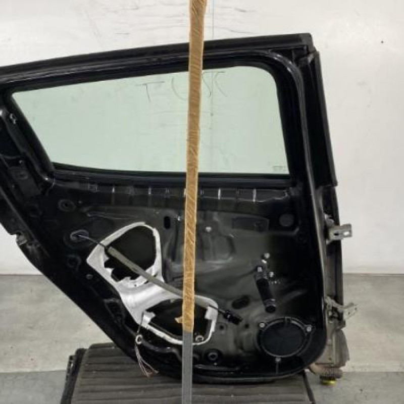 Porte arriere gauche RENAULT CLIO 4 Photo n°6