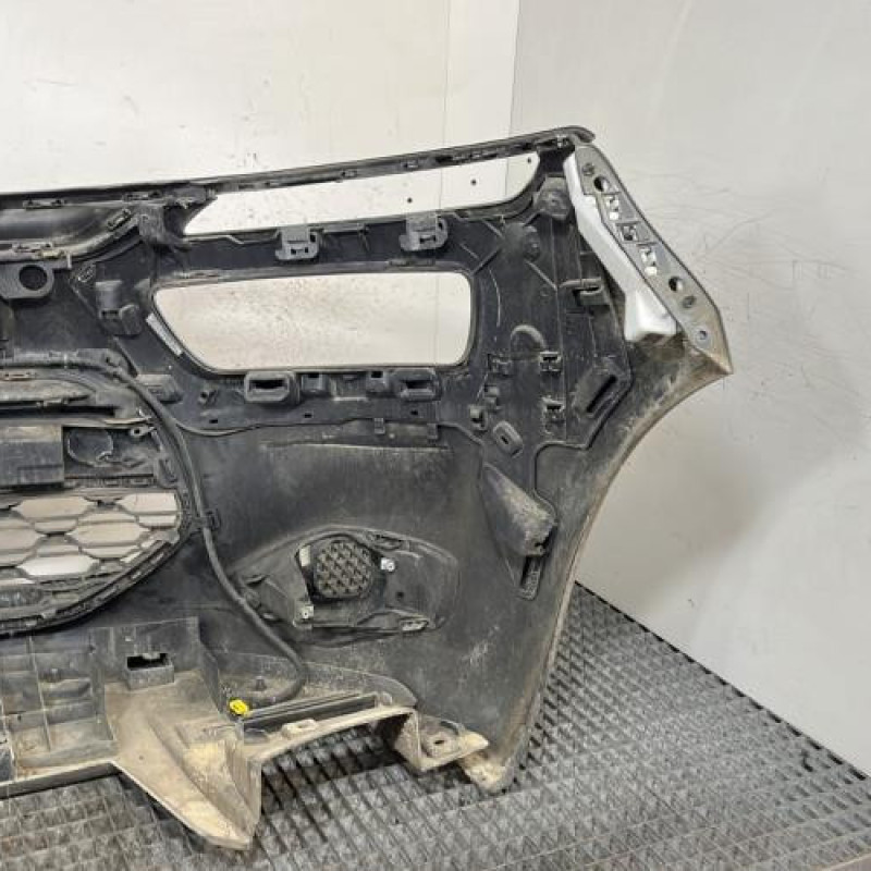 Pare choc avant CITROEN C4 PICASSO 2 Photo n°4