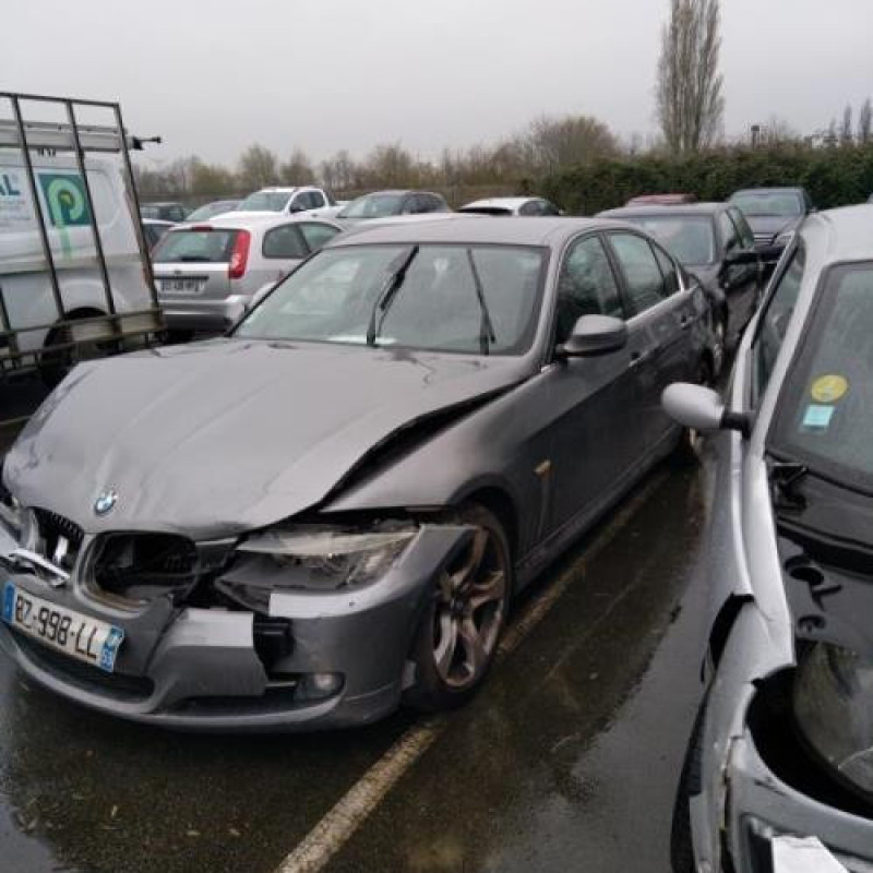 Pare choc arriere BMW SERIE 3 E90 Photo n°8