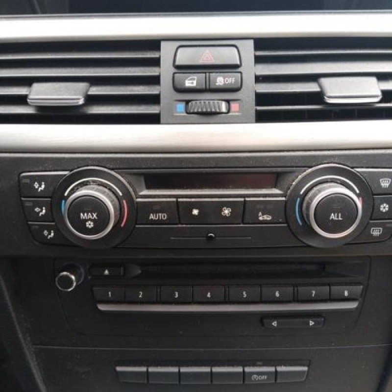 Pare choc arriere BMW SERIE 3 E90 Photo n°11