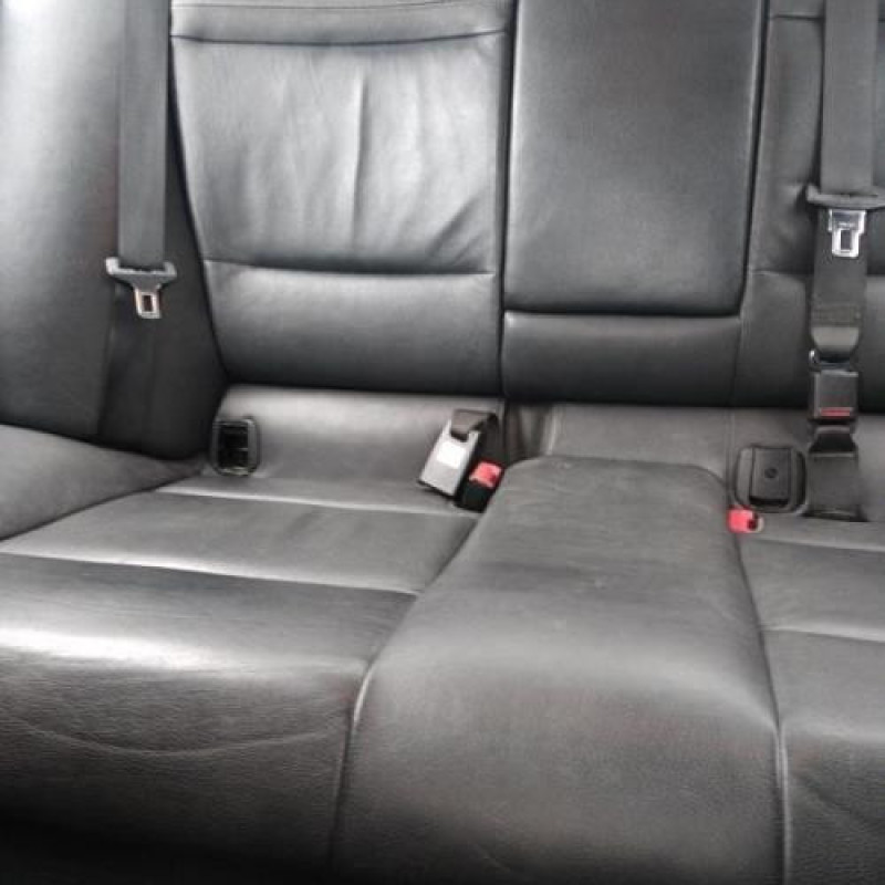 Pare choc arriere BMW SERIE 3 E90 Photo n°16