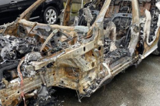 Pare boue arriere droit MERCEDES CLASSE C 205