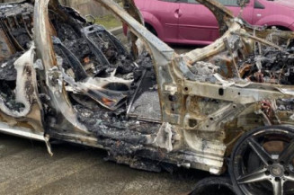Pare boue arriere droit MERCEDES CLASSE C 205