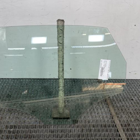 Vitre arriere gauche AUDI A1 1 Photo n°1