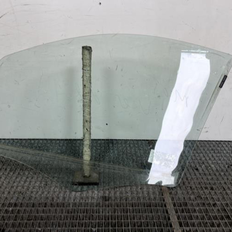 Vitre avant droit FIAT FIORINO 3 Photo n°4