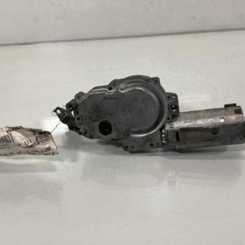 Moteur essuie glace arriere VOLKSWAGEN GOLF 3 Photo n°2