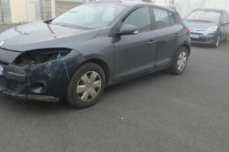 Renfort pare choc arriere (traverse) RENAULT MEGANE 3