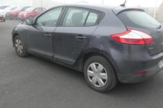 Renfort pare choc arriere (traverse) RENAULT MEGANE 3