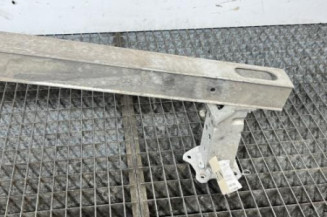 Renfort pare choc avant (traverse) TOYOTA PRIUS 4
