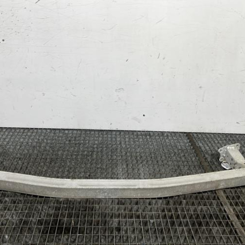 Renfort pare choc avant (traverse) TOYOTA PRIUS 4 Photo n°4
