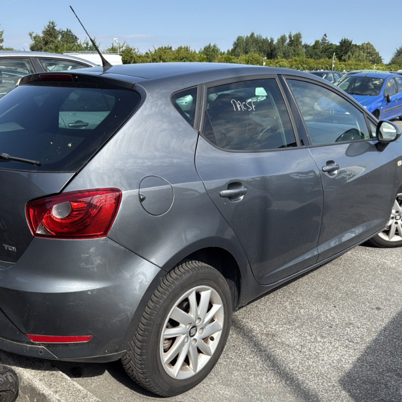 SEAT IBIZA 4 PHASE 2 1.6 TDI - 16V TURBO Photo n°15