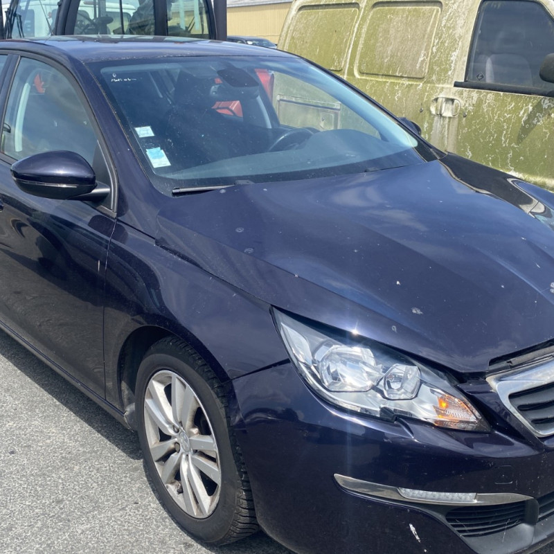PEUGEOT 308 2 PHASE 1 1.6 HDI - 8V TURBO Photo n°13