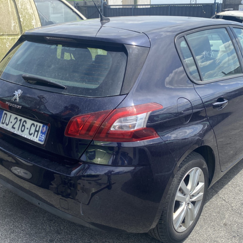 PEUGEOT 308 2 PHASE 1 1.6 HDI - 8V TURBO Photo n°14