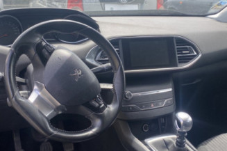 PEUGEOT 308 2 PHASE 1 1.6 HDI - 8V TURBO