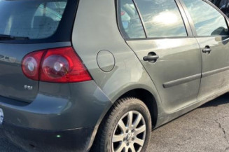 Pivot de moyeu avant gauche VOLKSWAGEN GOLF 5