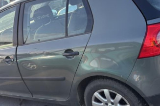 Pivot de moyeu avant gauche VOLKSWAGEN GOLF 5