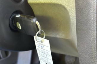 Pivot de moyeu avant gauche VOLKSWAGEN GOLF 5