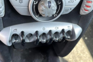Pretensionneur de ceinture avant gauche MINI MINI 2 R56