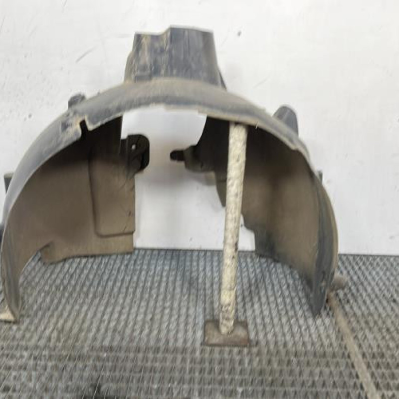 Pare boue avant gauche CITROEN C4 PICASSO 2 Photo n°4