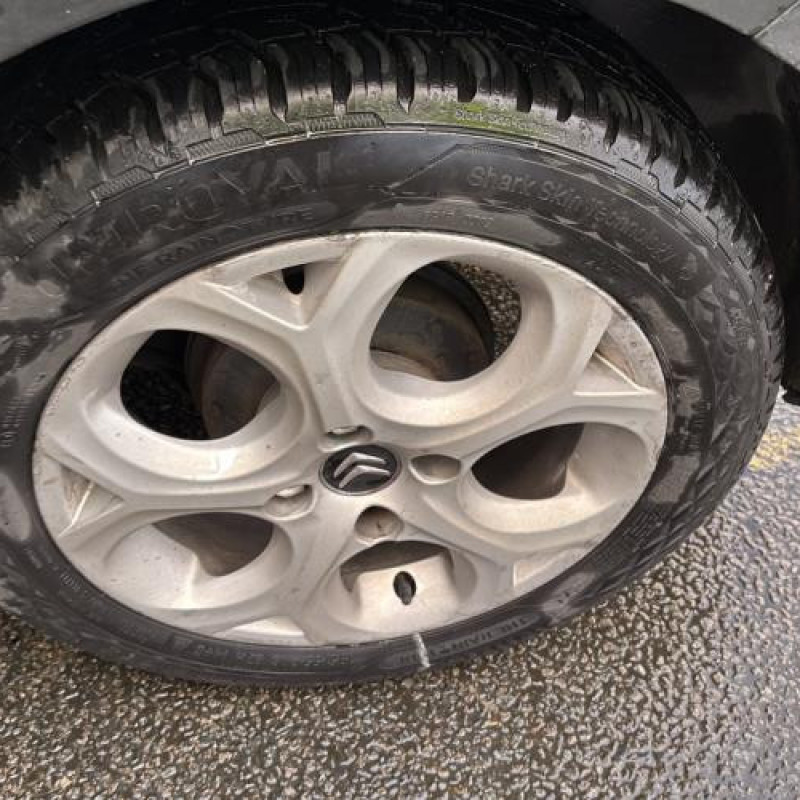 Vitre arriere droit CITROEN C3 2 Photo n°13