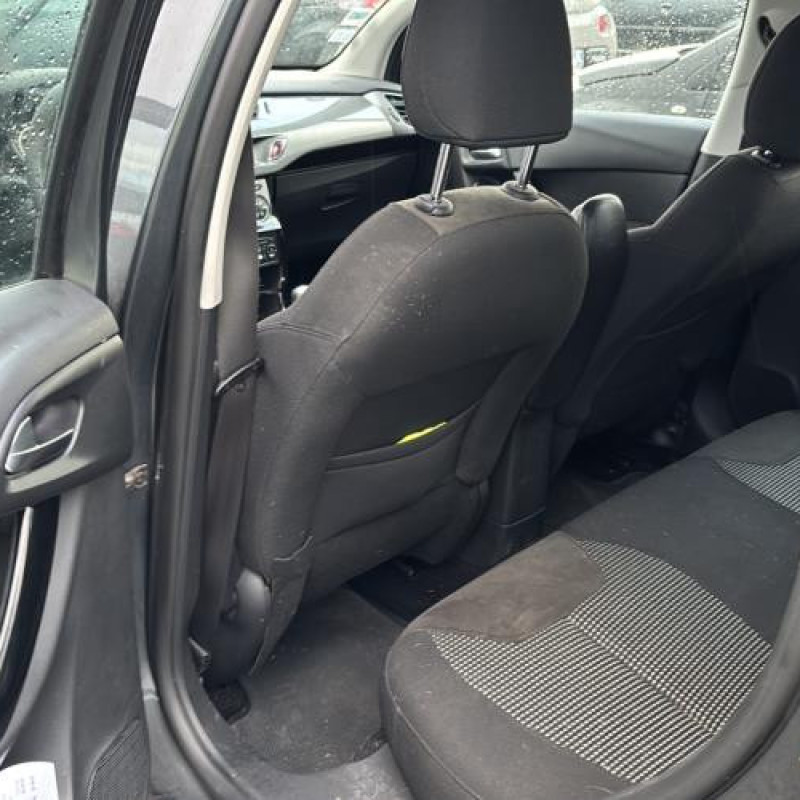 Renfort pare choc avant (traverse) CITROEN C3 2 Photo n°9