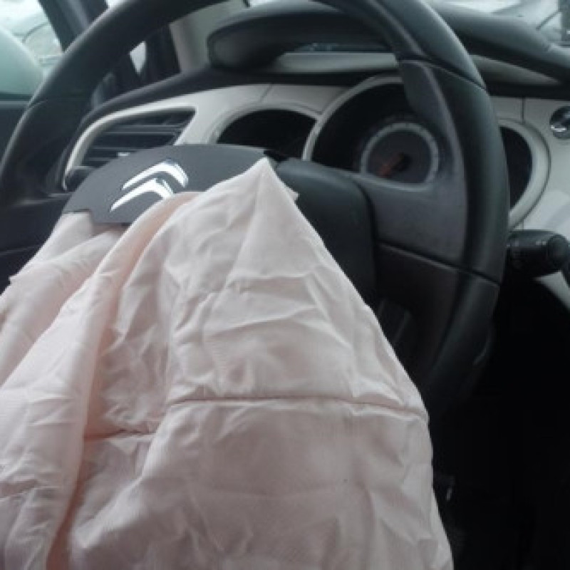 Renfort pare choc avant (traverse) CITROEN C3 2 Photo n°6