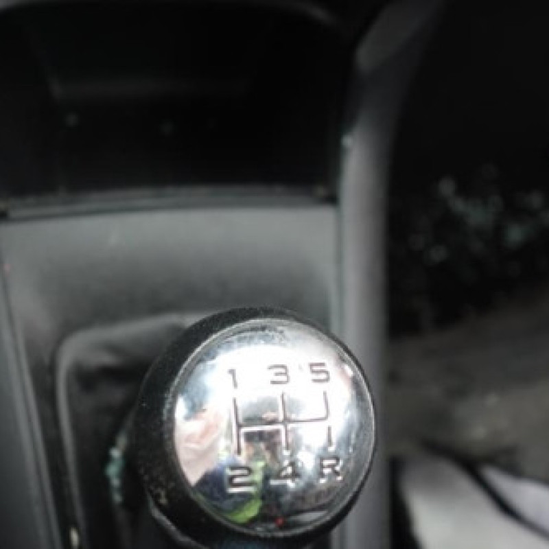 Renfort pare choc avant (traverse) CITROEN C3 2 Photo n°10