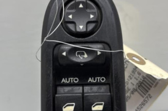 Interrupteur de leve vitre avant gauche CITROEN C3 2